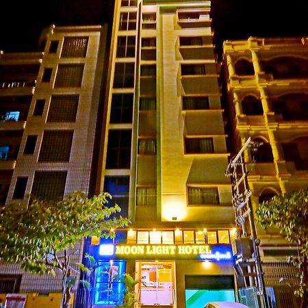 โรงแรมมูนไลท์ มัณฑะเลย์ ภายนอก รูปภาพ