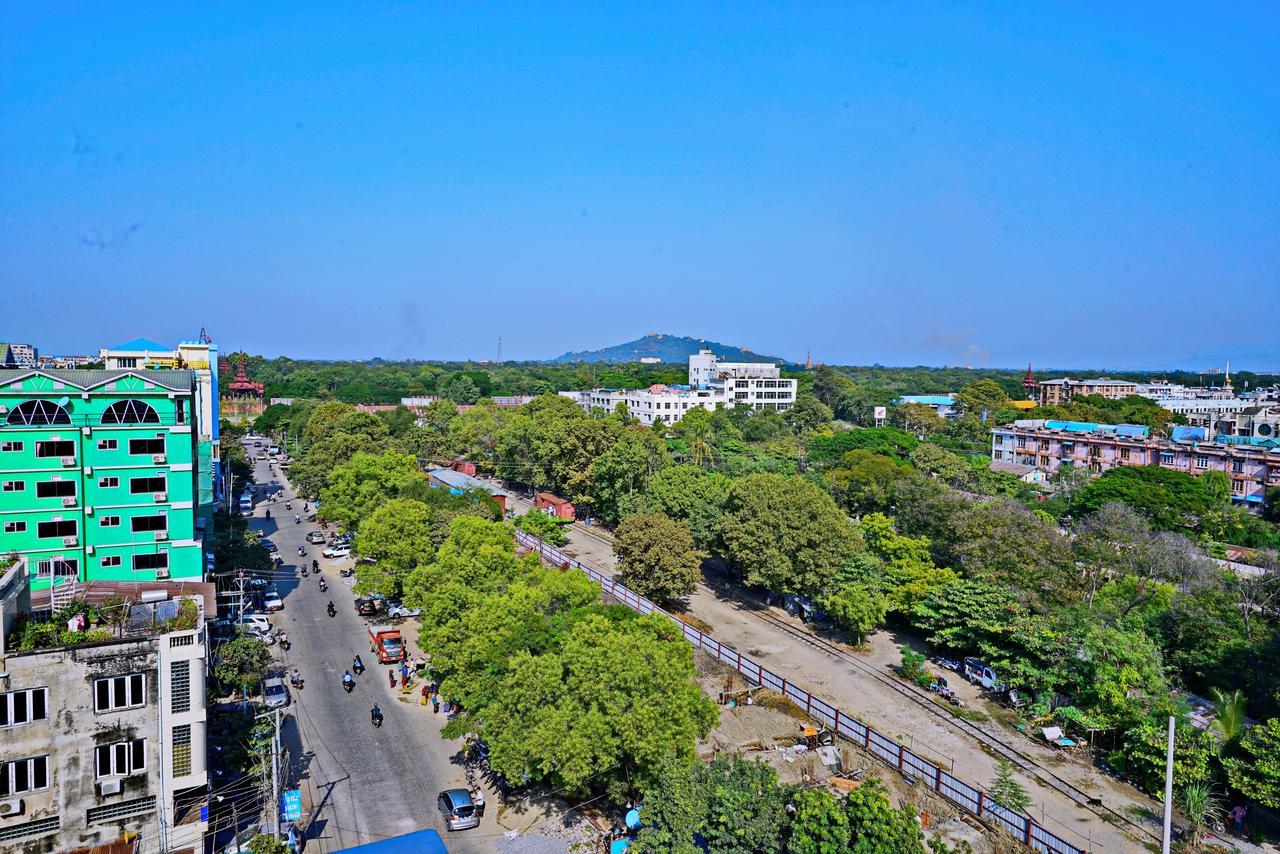 โรงแรมมูนไลท์ มัณฑะเลย์ ภายนอก รูปภาพ