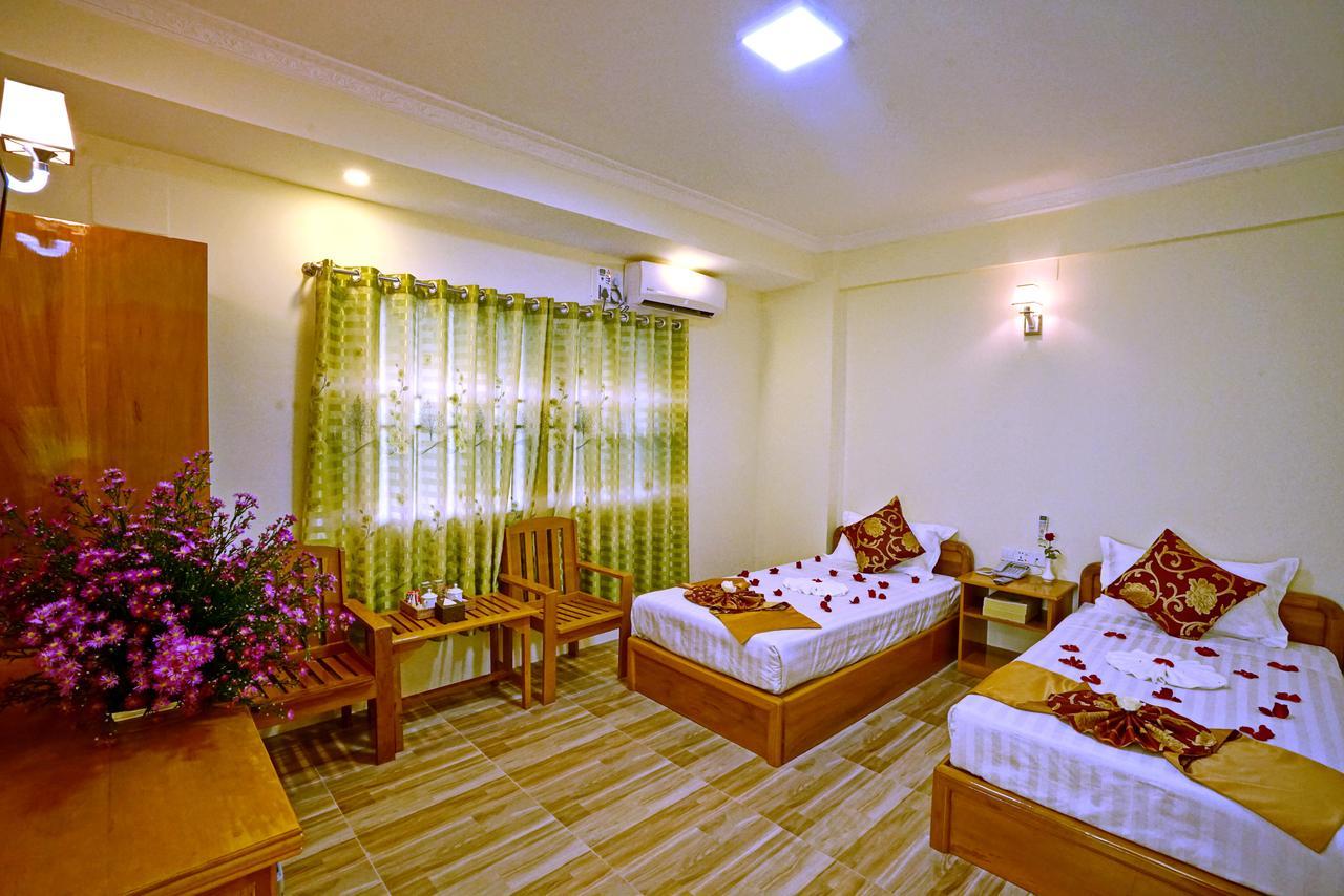โรงแรมมูนไลท์ มัณฑะเลย์ ภายนอก รูปภาพ
